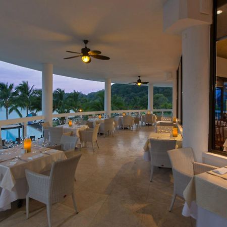 Dreams Playa Bonita All Inclusive パナマ・シティー エクステリア 写真 The Deck at the Ritz-Carlton, San Juan