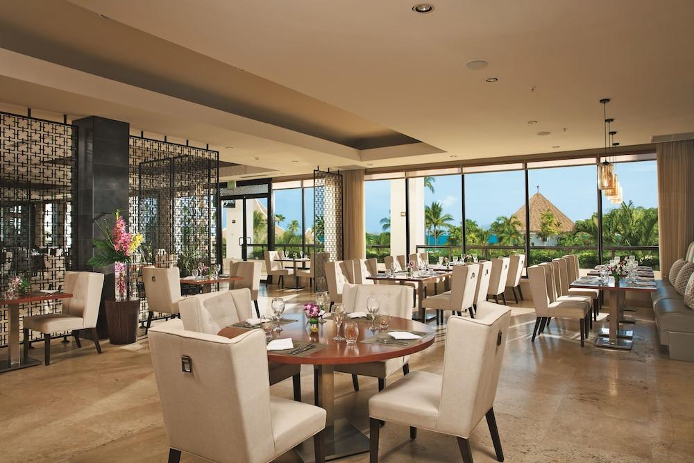 Dreams Playa Bonita All Inclusive パナマ・シティー エクステリア 写真 Restaurant at the Grand at Moon Palace