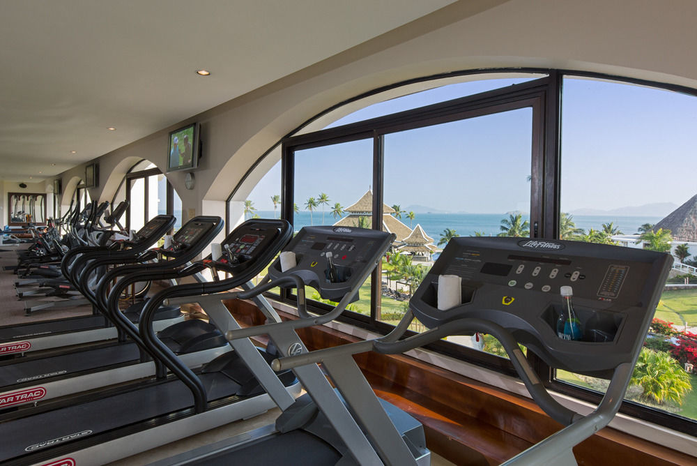 Dreams Playa Bonita All Inclusive パナマ・シティー エクステリア 写真 The gym at the resort